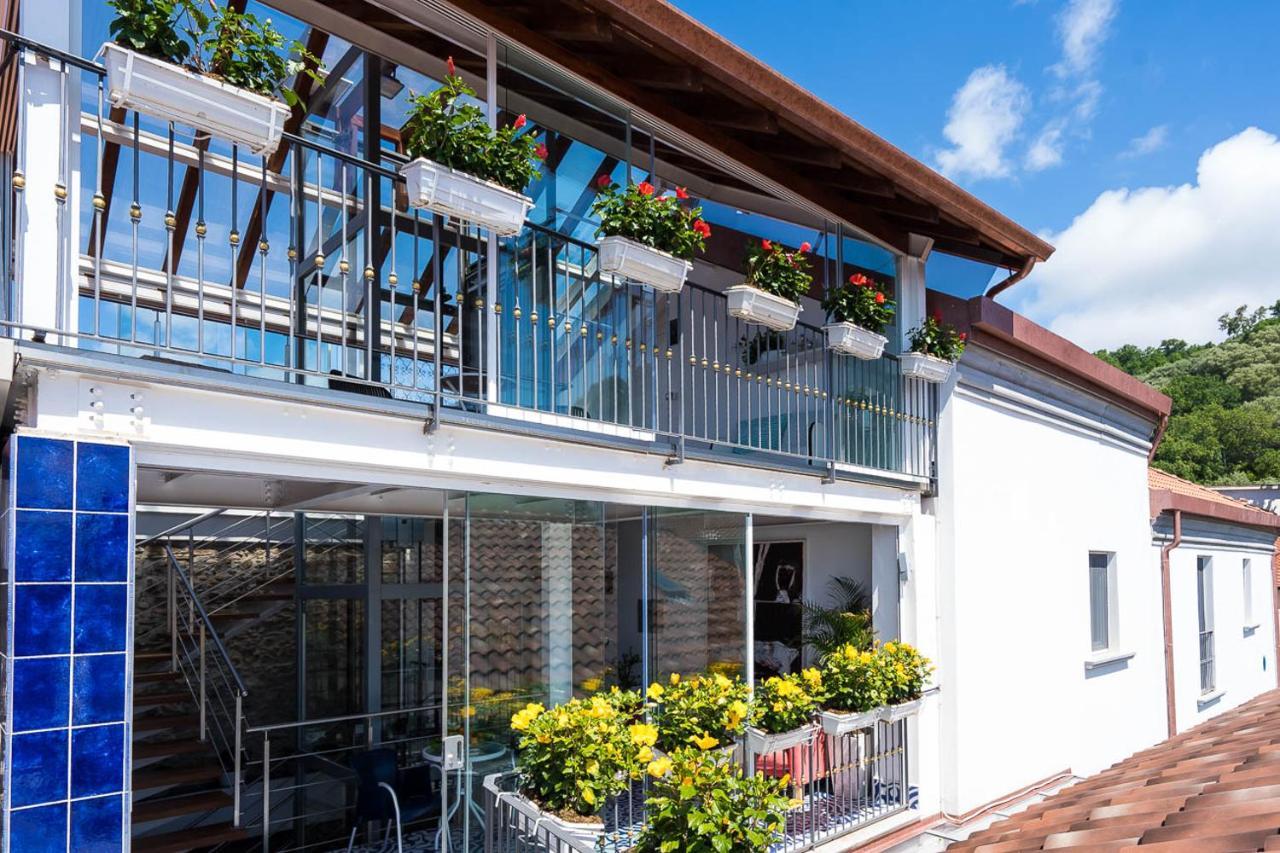 Ispani Inn Resort エクステリア 写真