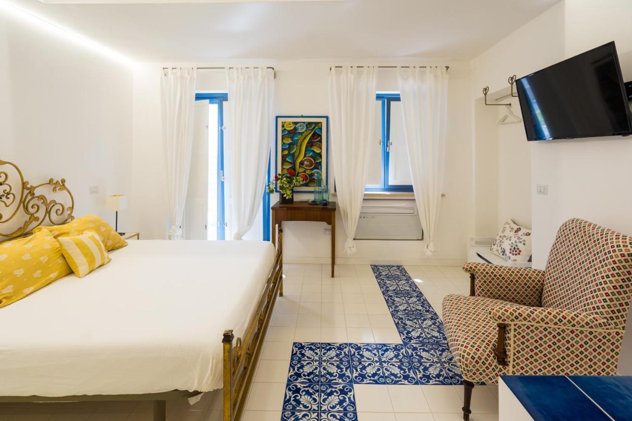 Ispani Inn Resort エクステリア 写真